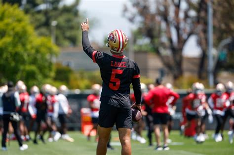 49ers QB Roll Call: Purdy’s strong encore, Lance’s viral video